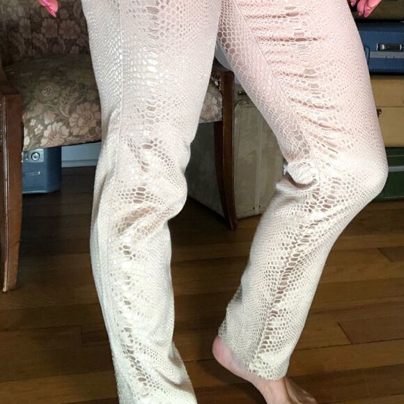 Costa Blanca Audrey fit pants snake pattern - Picture 3 of 6